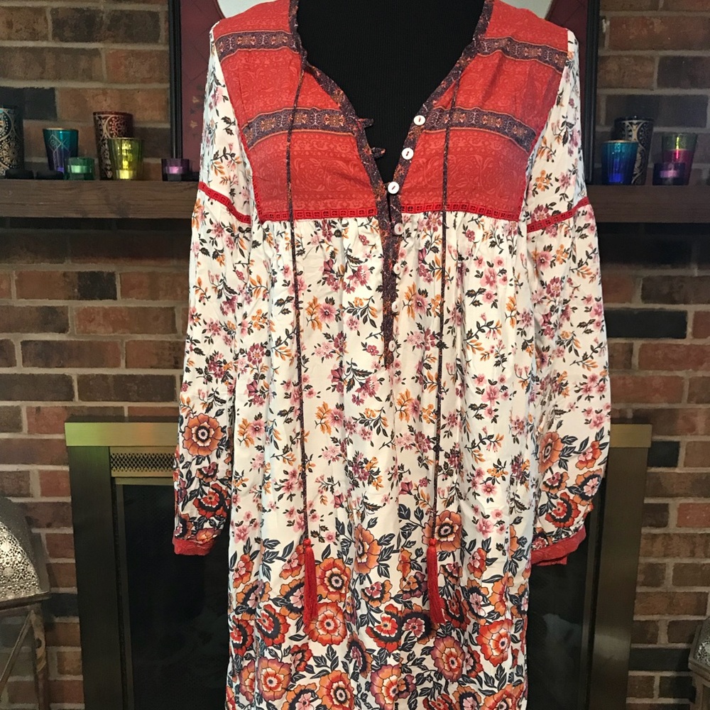 🏵Boho gypsy floral tunic🏵